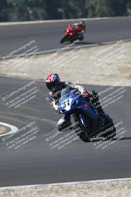 media/Sep-20-2025-TrackDaz (Sat) [[27f0cde673]]/B Group/1020am (Turn 3)/